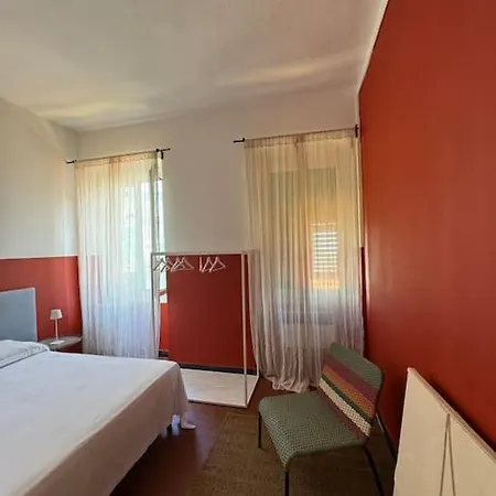 Ampio Storico In Pieno Centro Apartamento