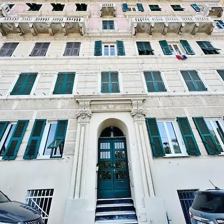 Lägenhet Ampio Storico In Pieno Centro Camogli